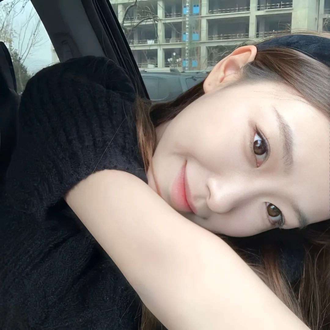 美人与流血事件 封面